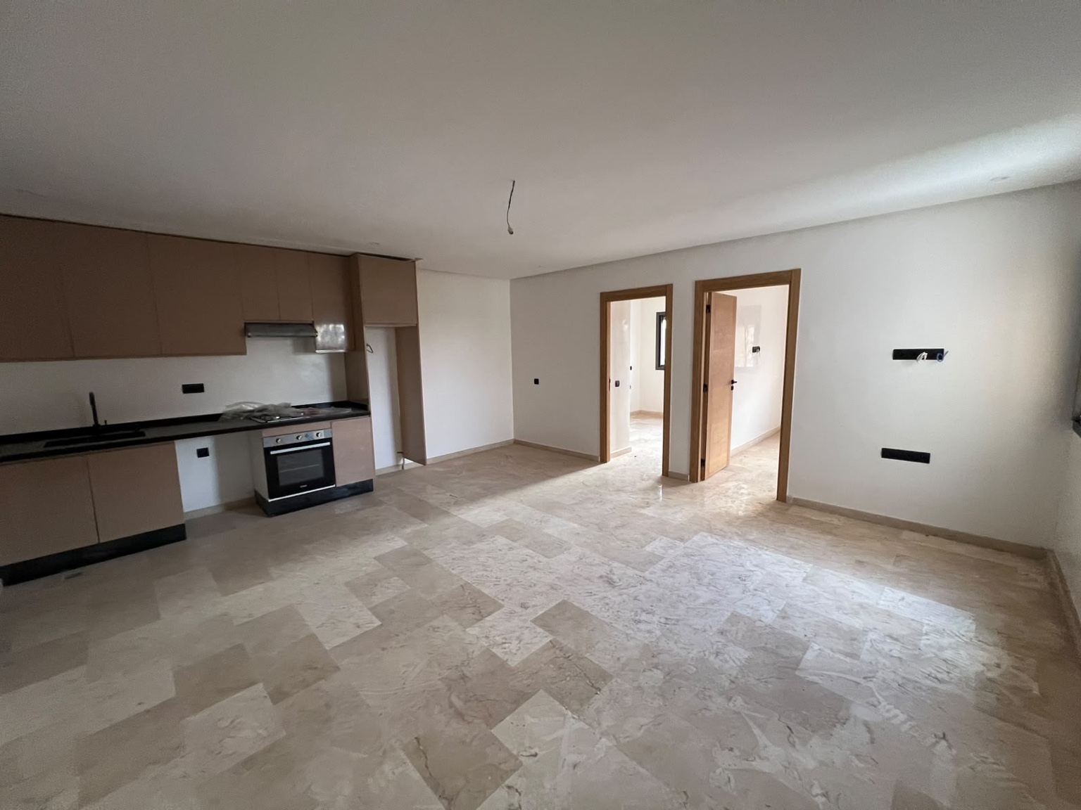 Appartement à louer · Camp El Ghoul