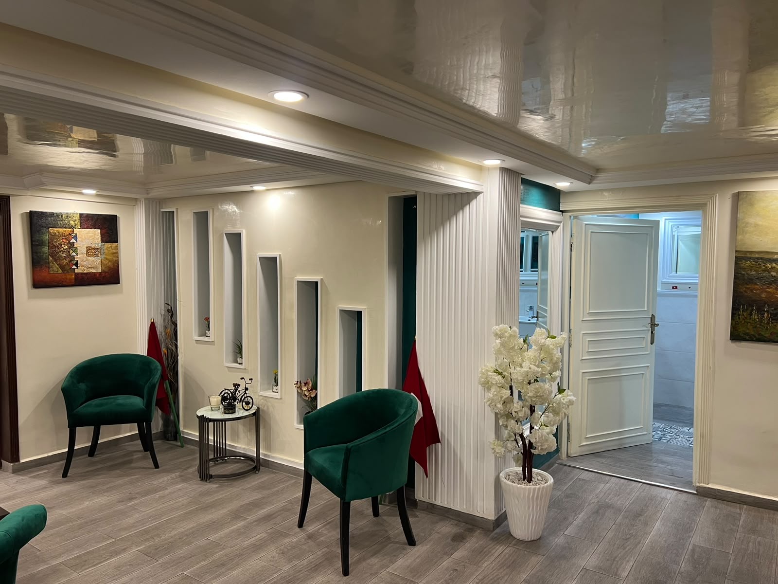 Bureau de 116 m² à louer à Guéliz · 8