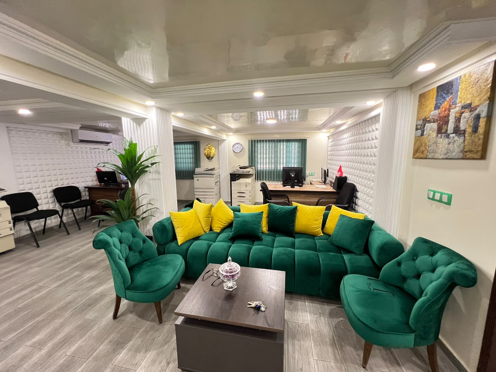 Bureau de 116 m² à louer à Guéliz · 3