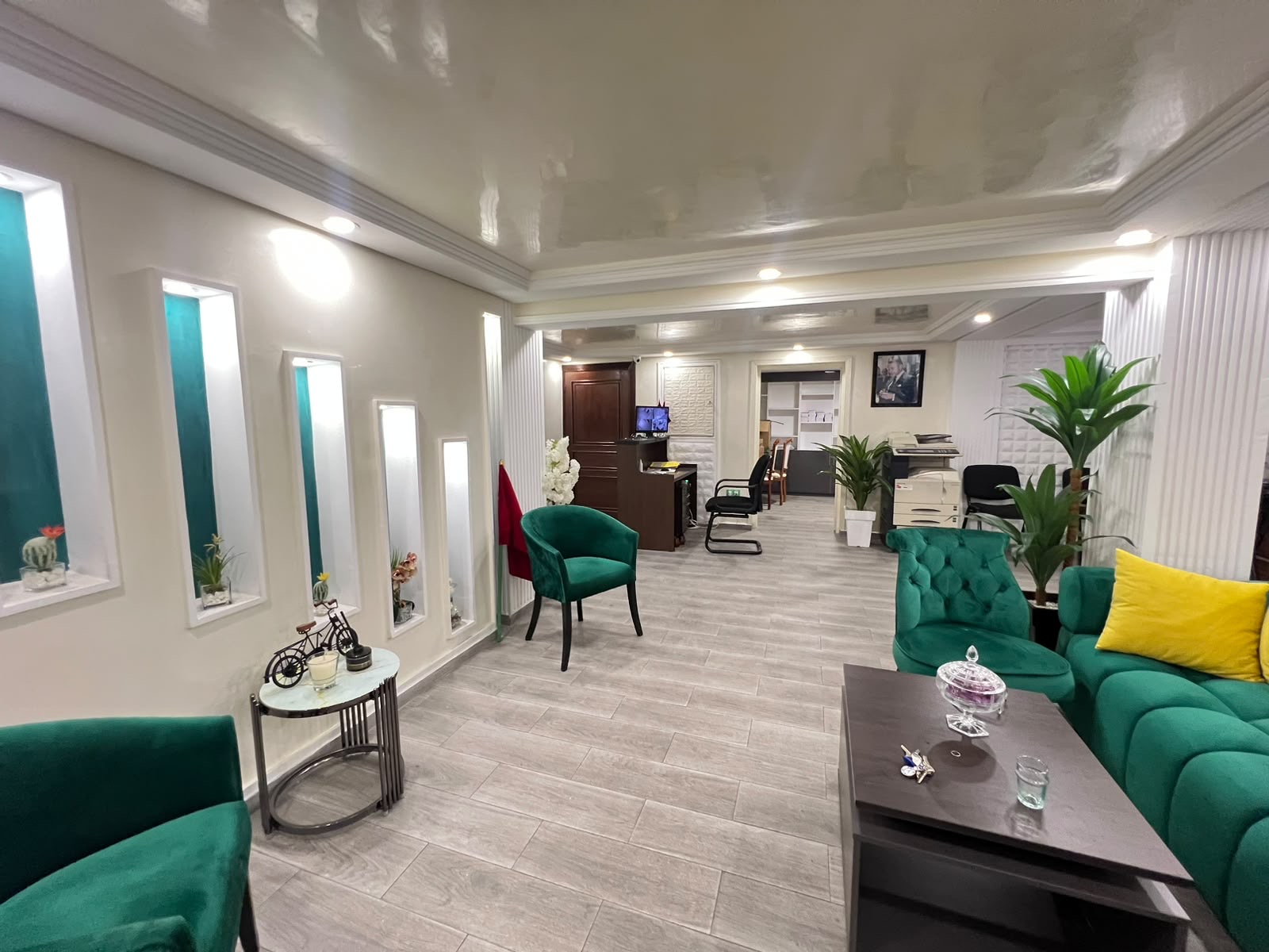 Bureau de 116 m² à louer à Guéliz · 6